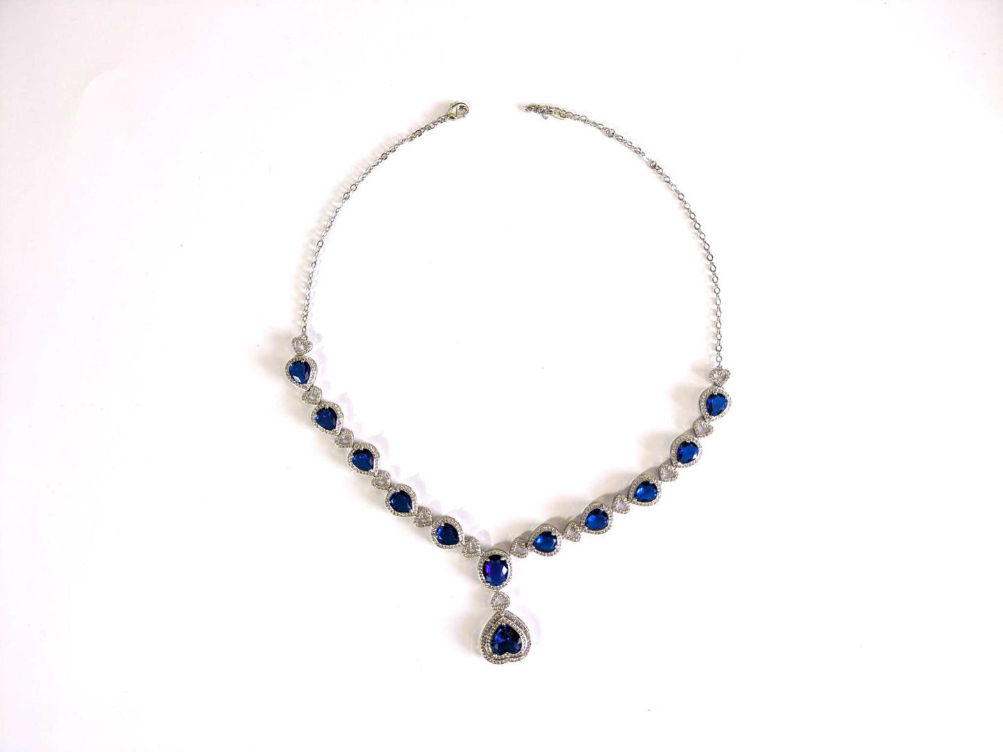 Luxurious Heart of the Ocean Blue Diamond Necklace