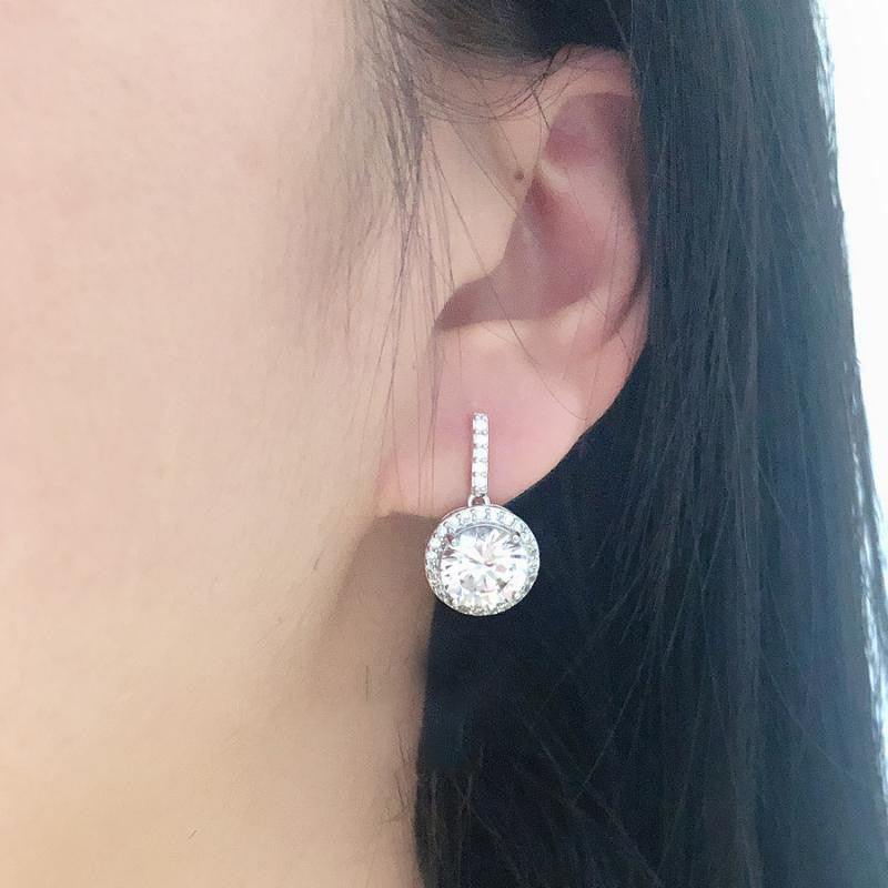 Luxury round zircon earrings