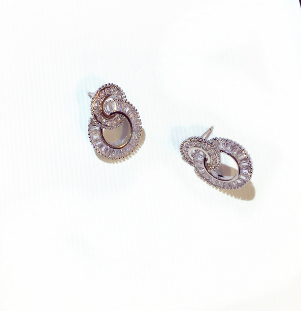 Super sparkling zircon large and small hoop earrings