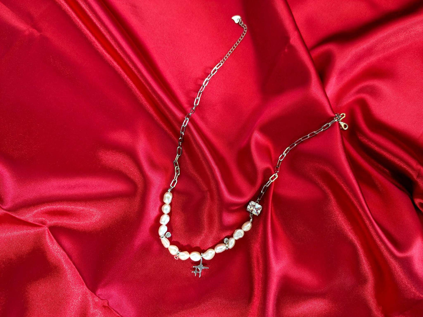 Irregular clavicle chain pearl zircon star necklace