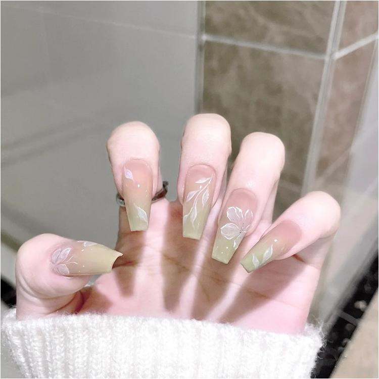 Flower Green Press On Nails