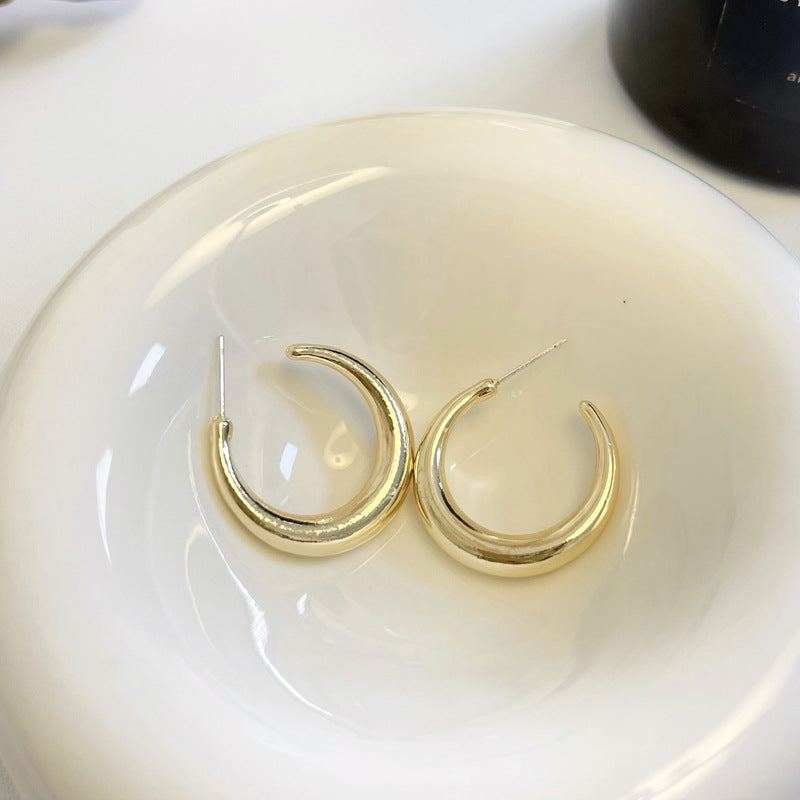 High End C-Shaped Gold Earrings