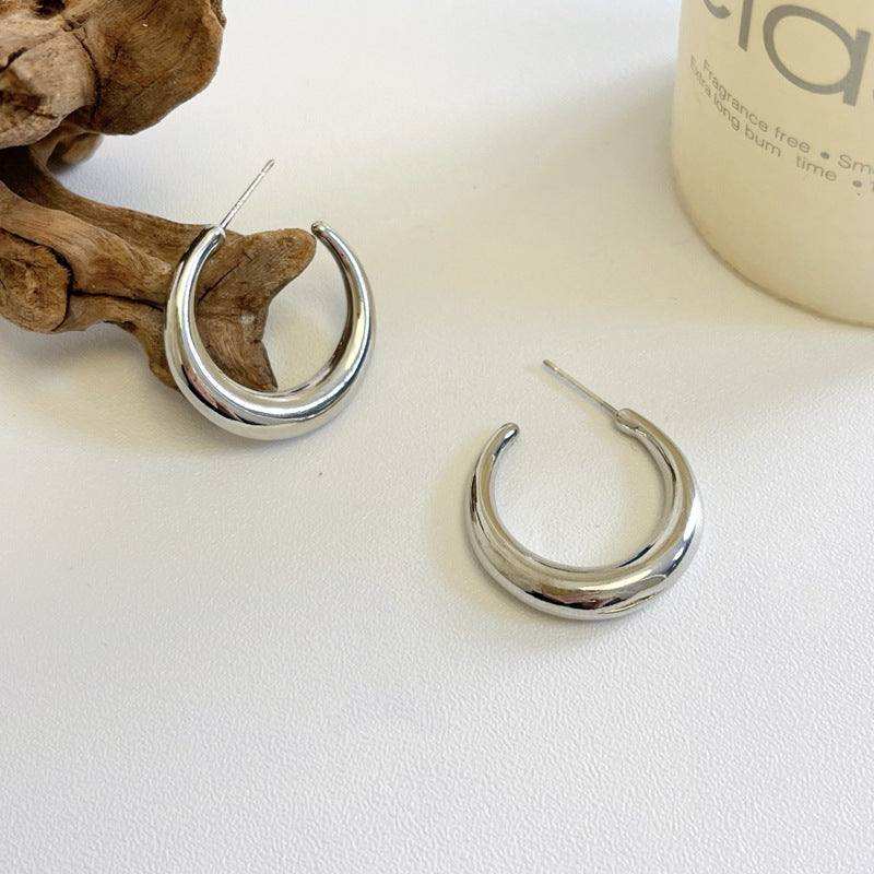 High End C-Shaped Silver Earrings