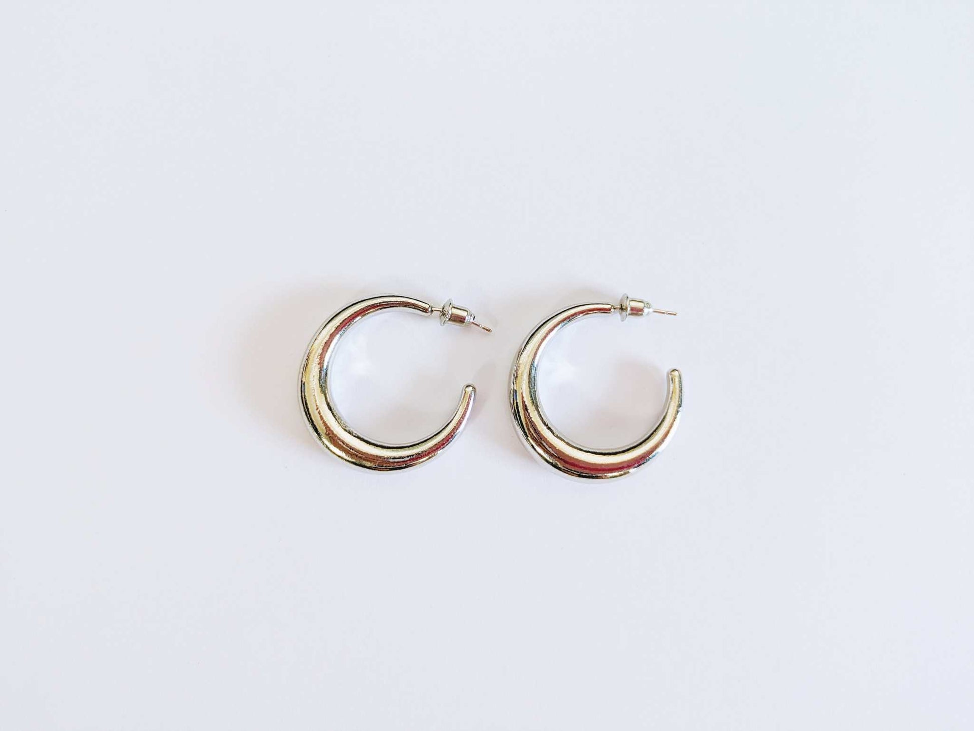 High End C-Shaped Silver Earrings