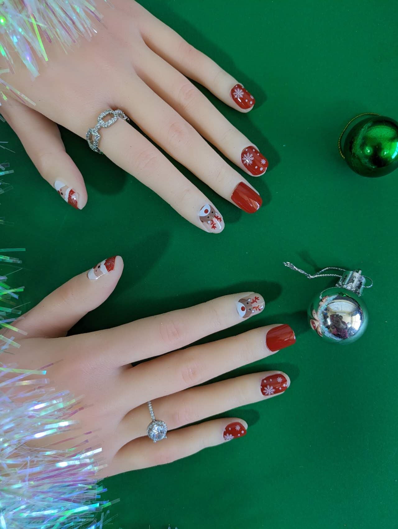 Santa Series One-Deer and Snow Press On Nails