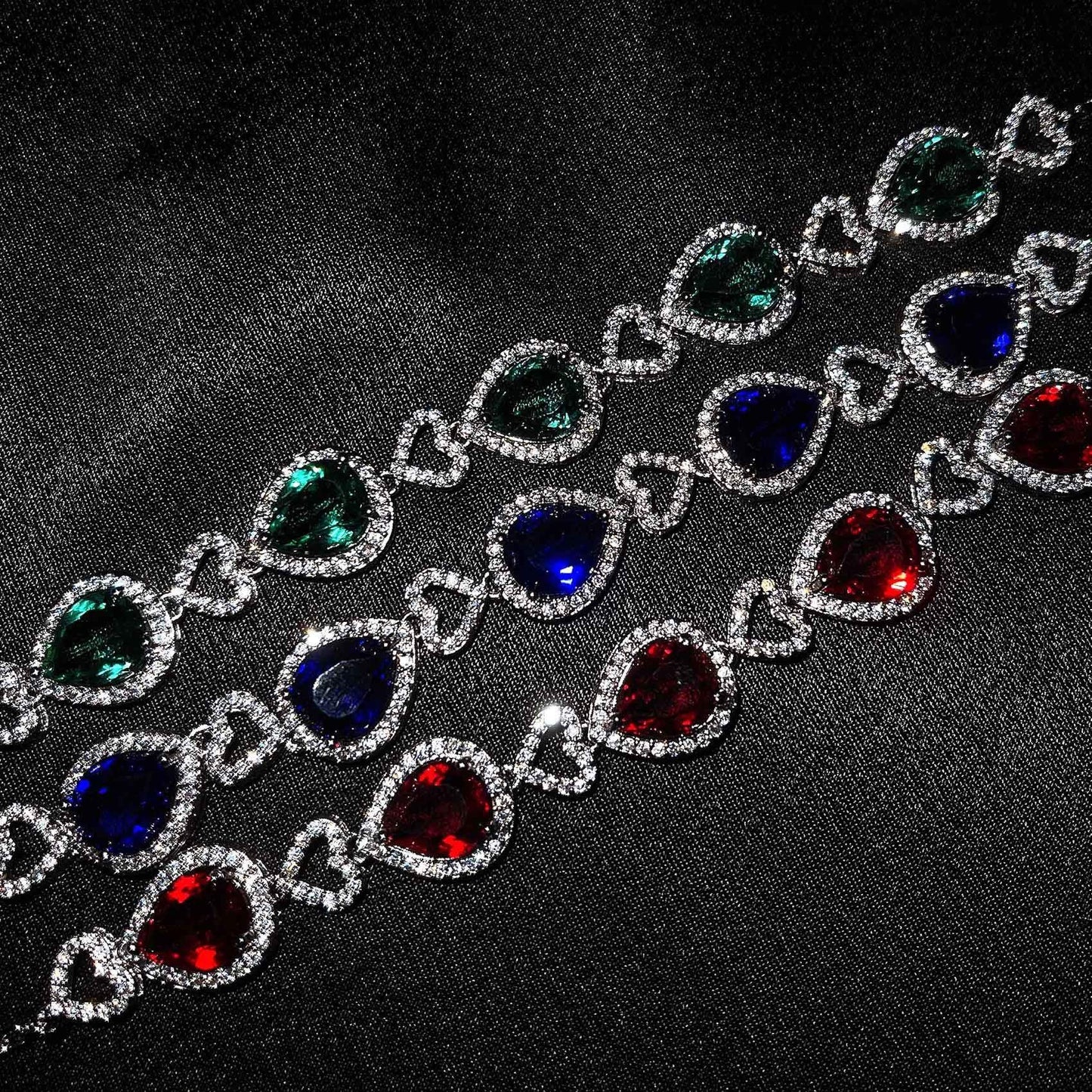 Luxurious Heart of the Ocean Blue Diamond Bracelet