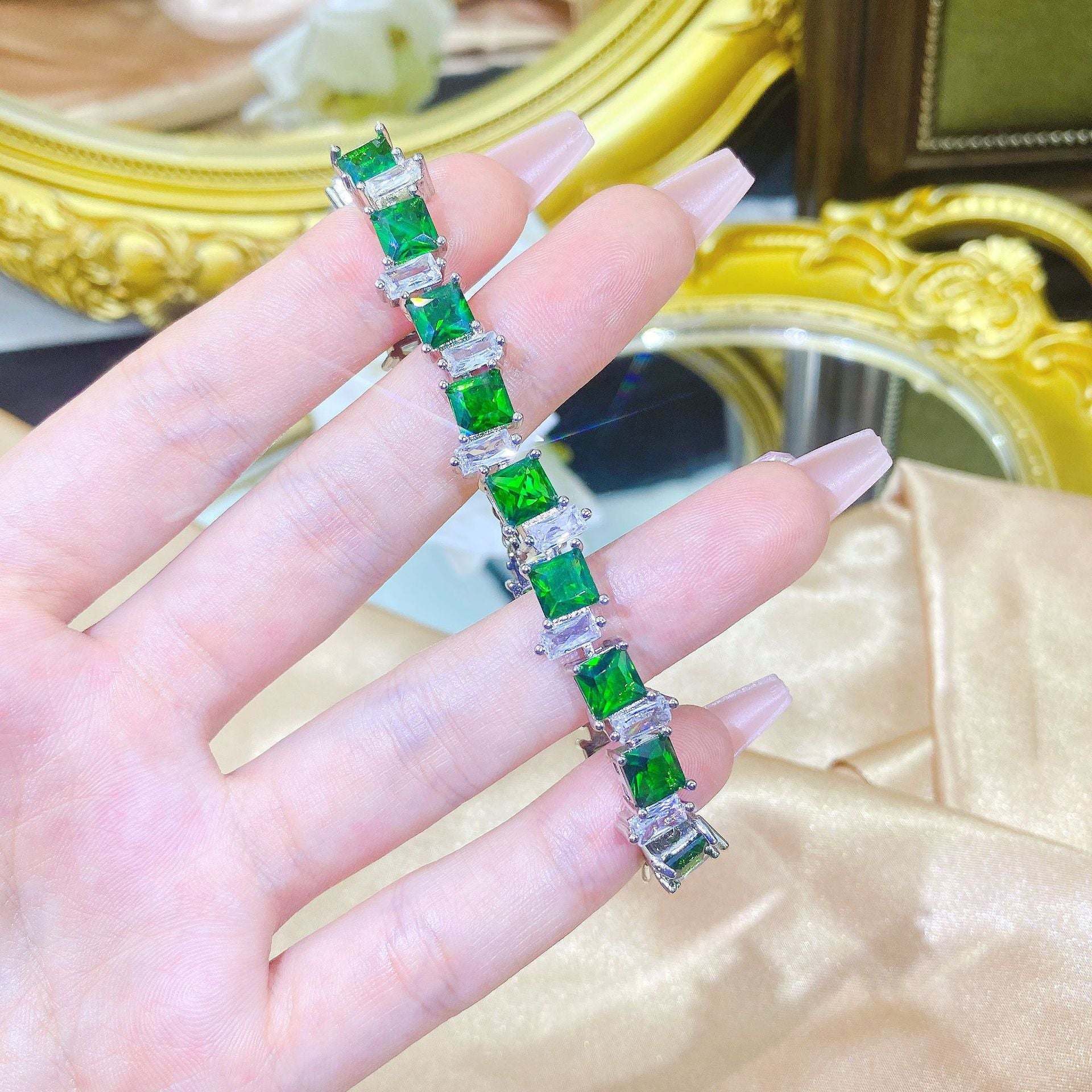 Adjustable Green Diamond Bracelet