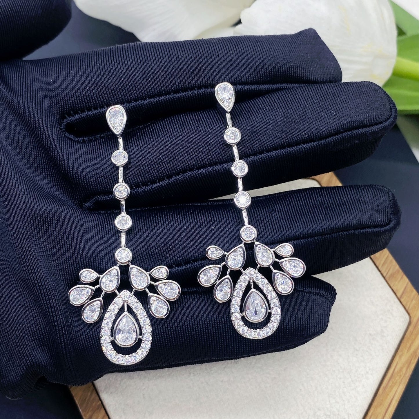 Super fairy crown water drop tassel earrings light luxury high-end long style earrings