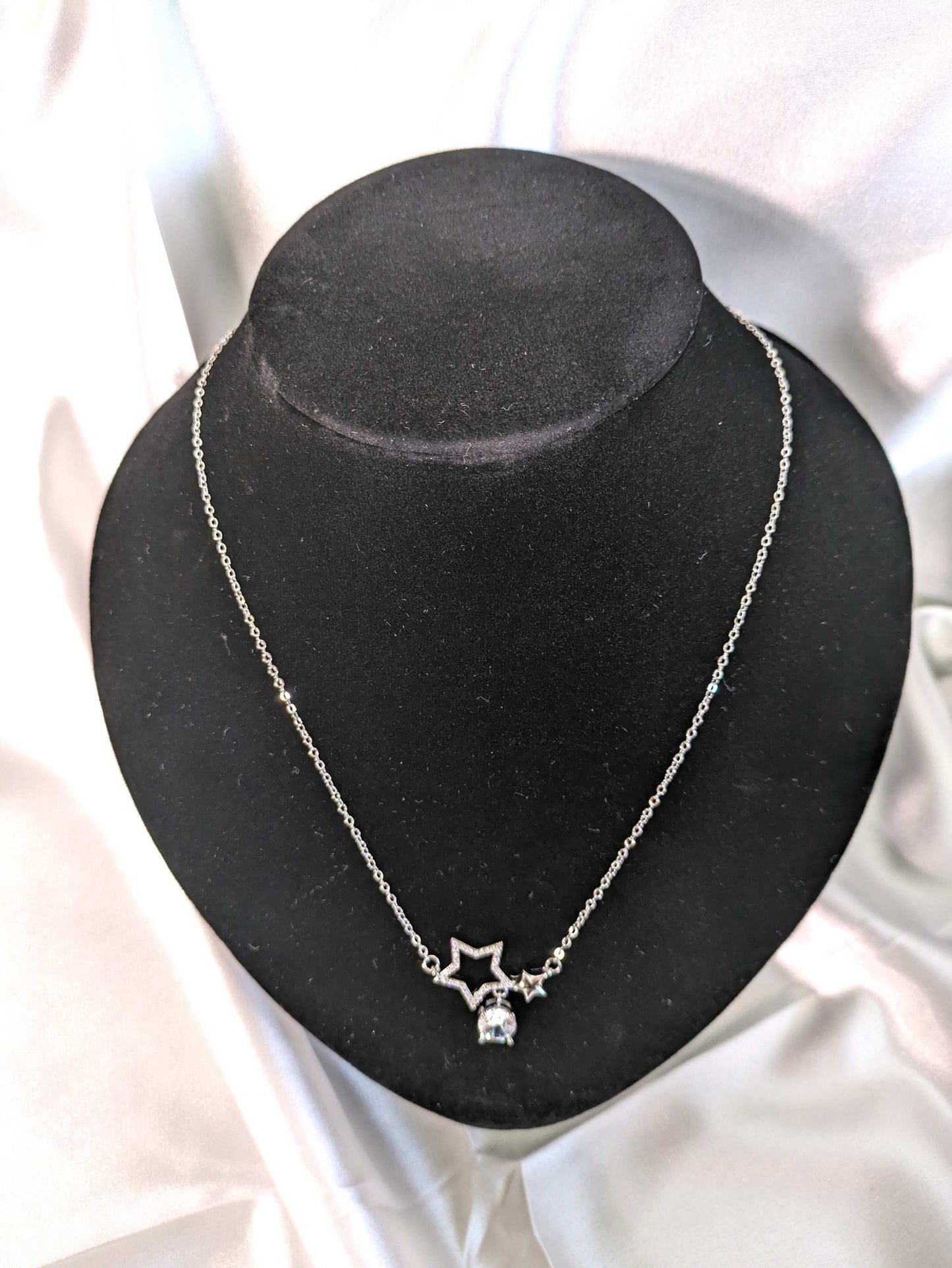 Moissanite star pendant necklace