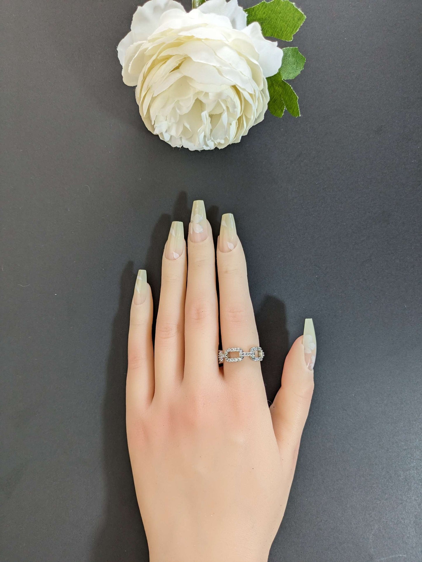 Flower Green Press On Nails