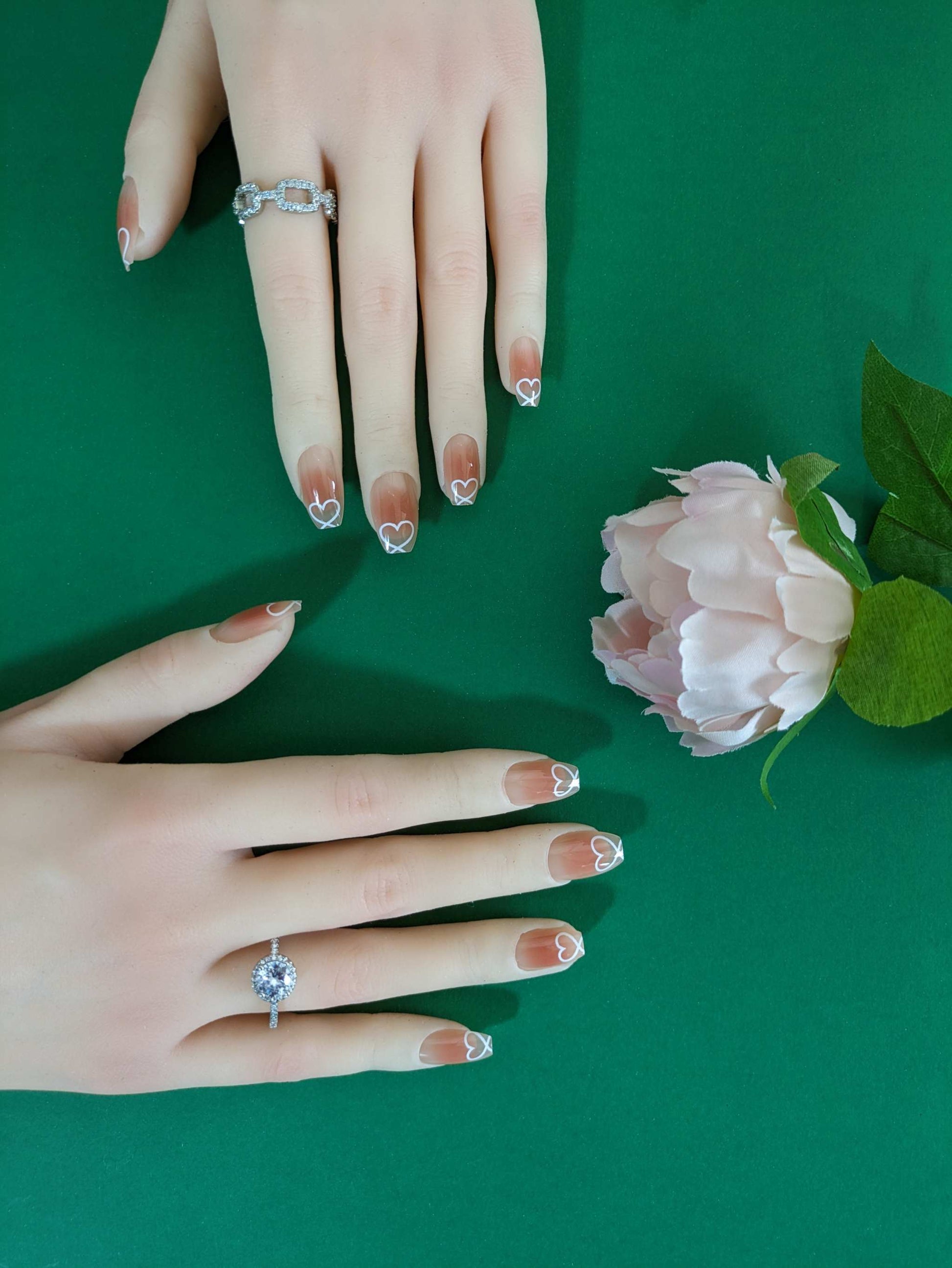 Gradient Heart Press On Nails