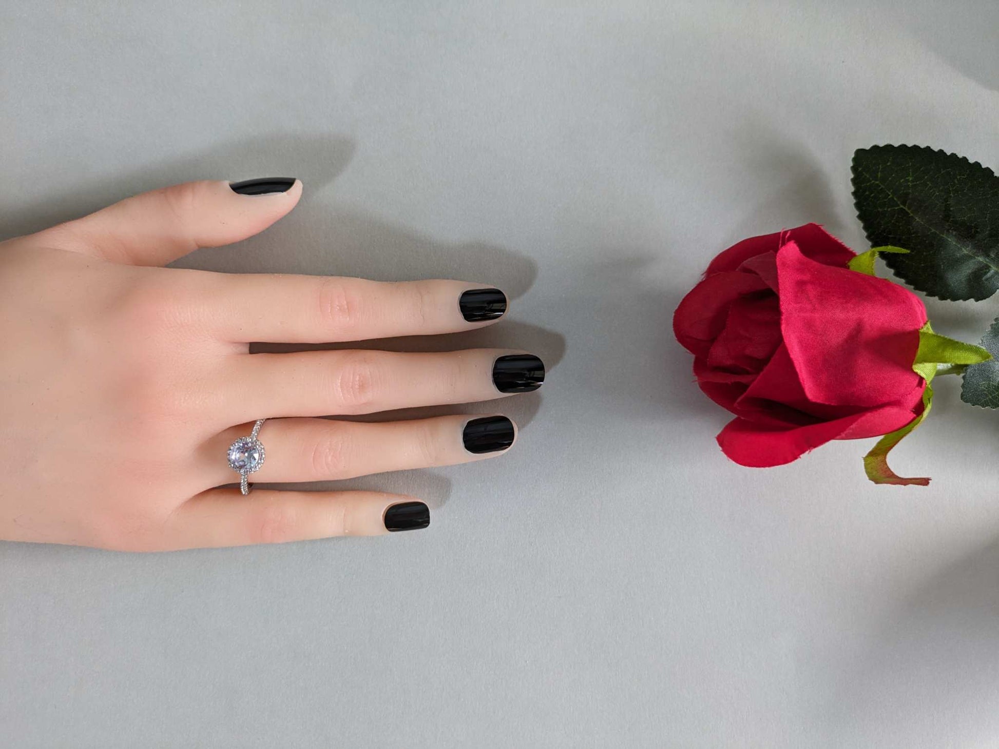 Pure Black Press On Nails