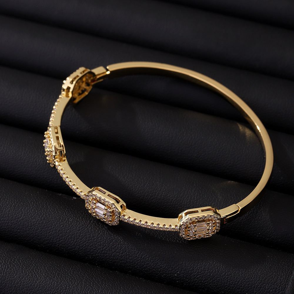 Geometric Diamond Gold Bracelet