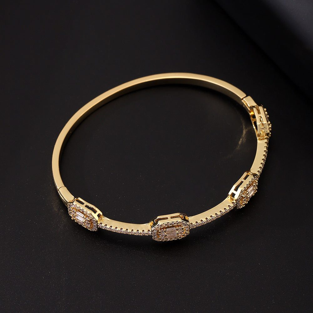 Geometric Diamond Gold Bracelet